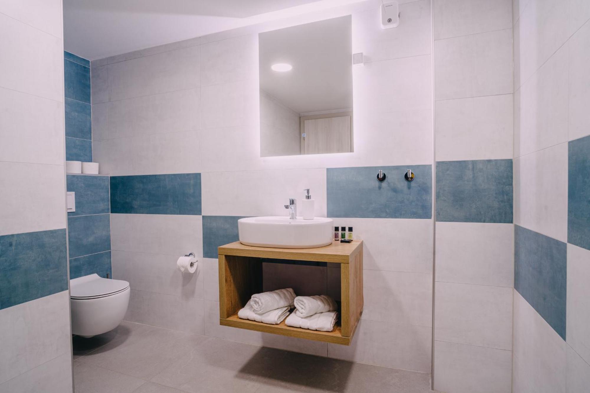 Kul In Ablana Otel Jablanac Dış mekan fotoğraf